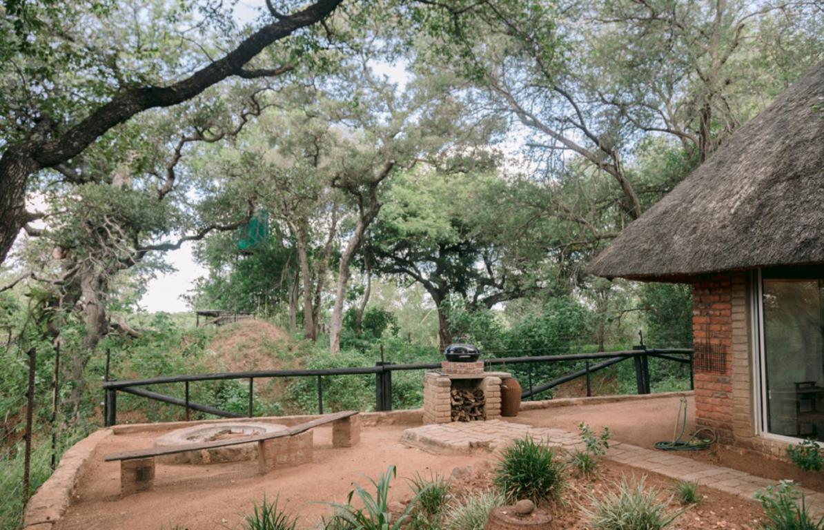 Limpokwena Nature Reserve Tokio Exterior foto